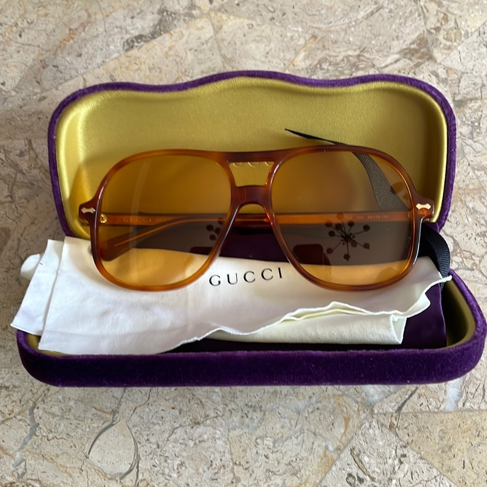GUCCI AVIATOR SUNGLASSES